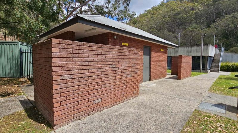 berowra waters playground public toilets