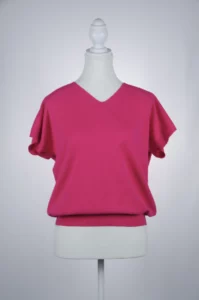 pink short sleeve v-neck knitted top